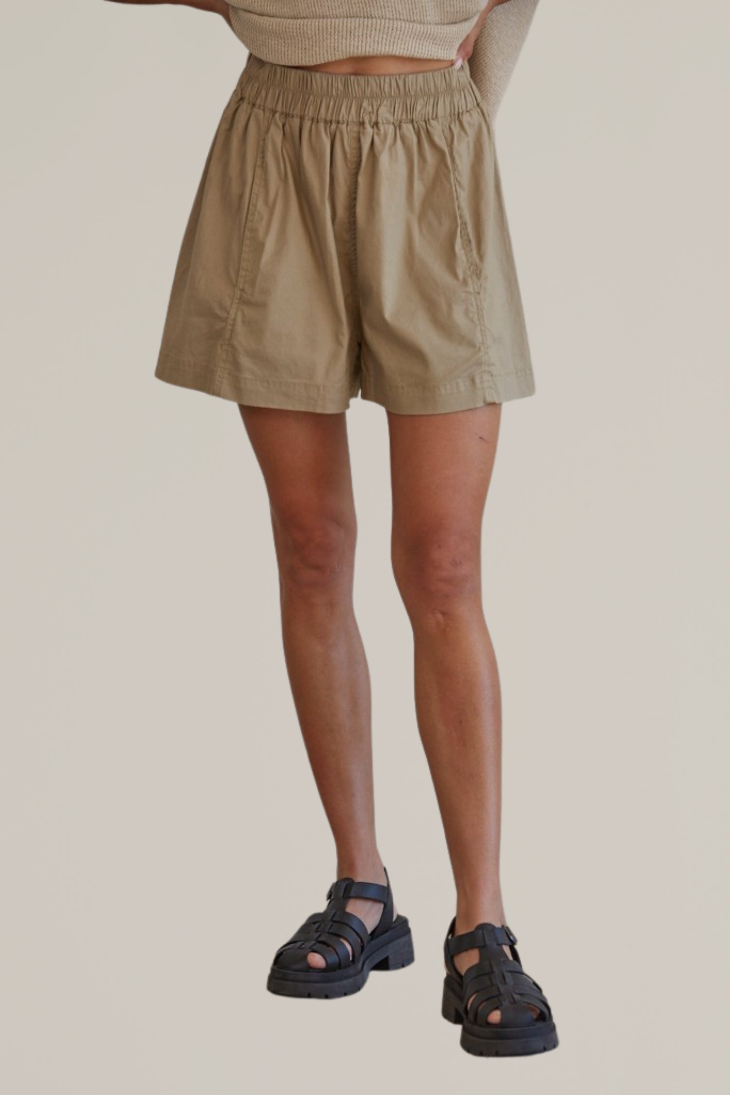 woven khaki pull-on shorts