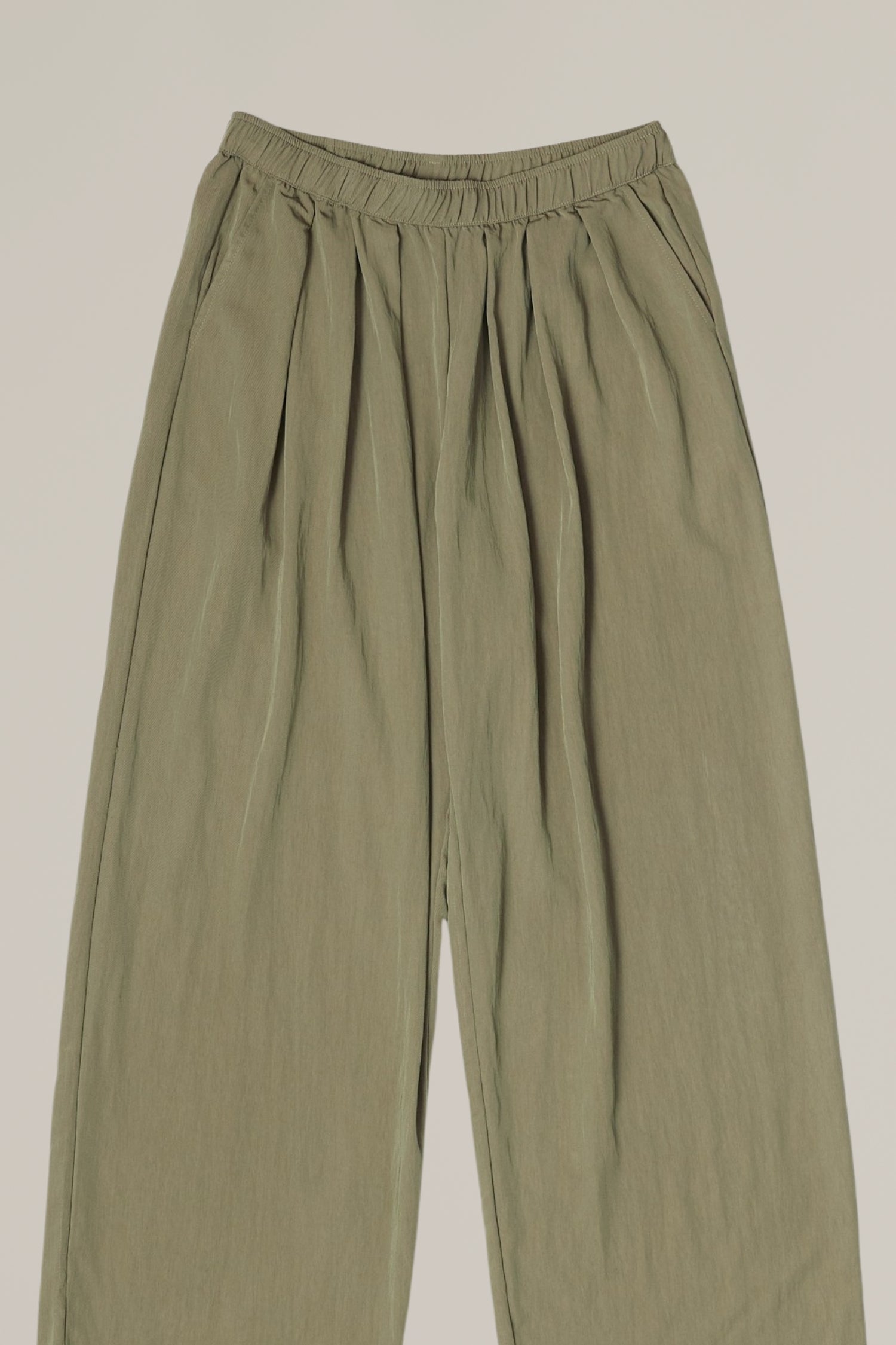 pull-on pleated wide leg pants