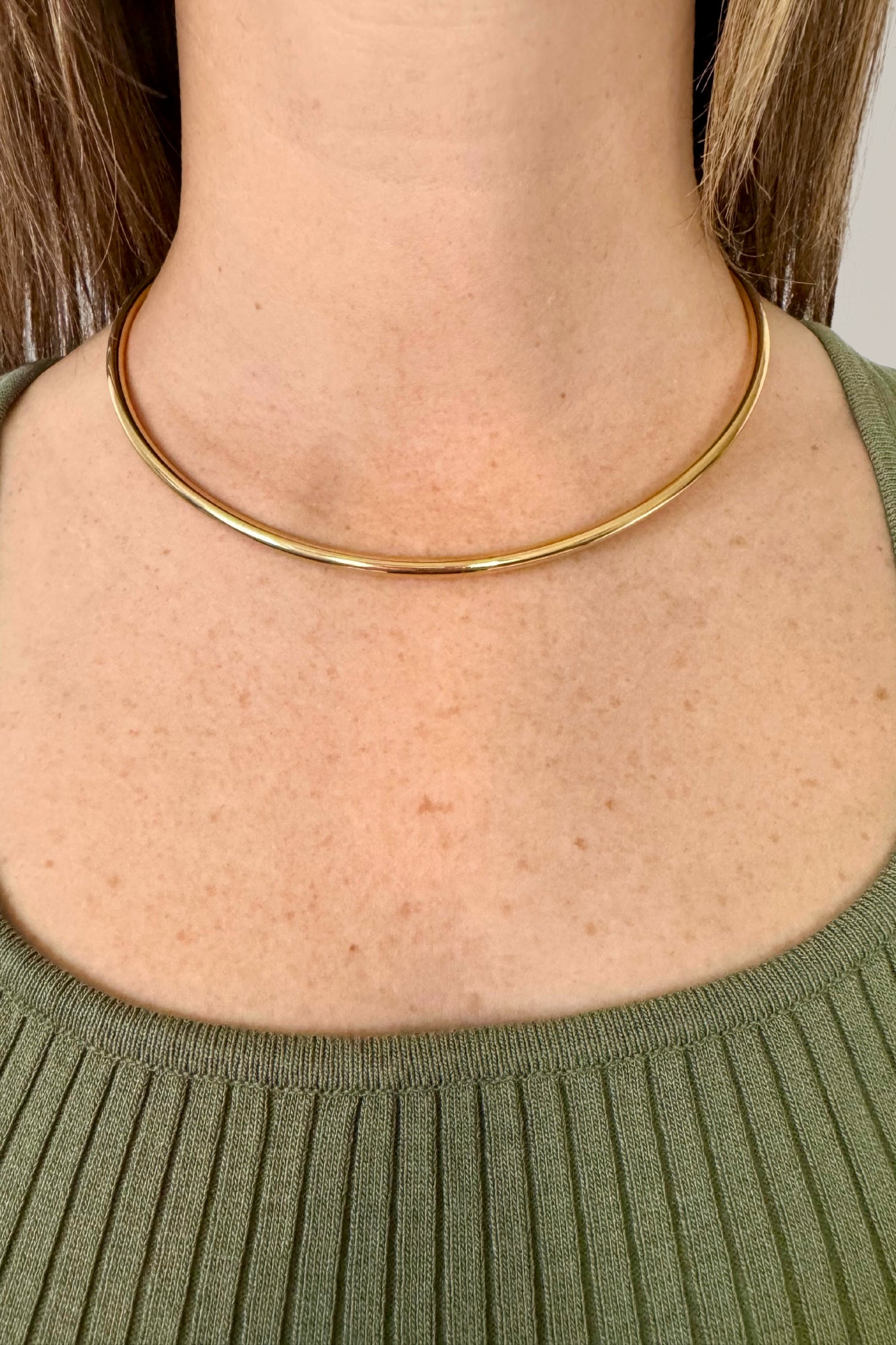 minimal choker necklace