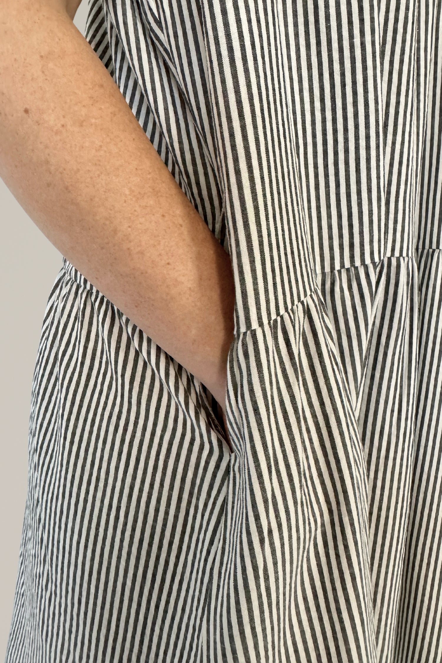 short sleeve striped dress