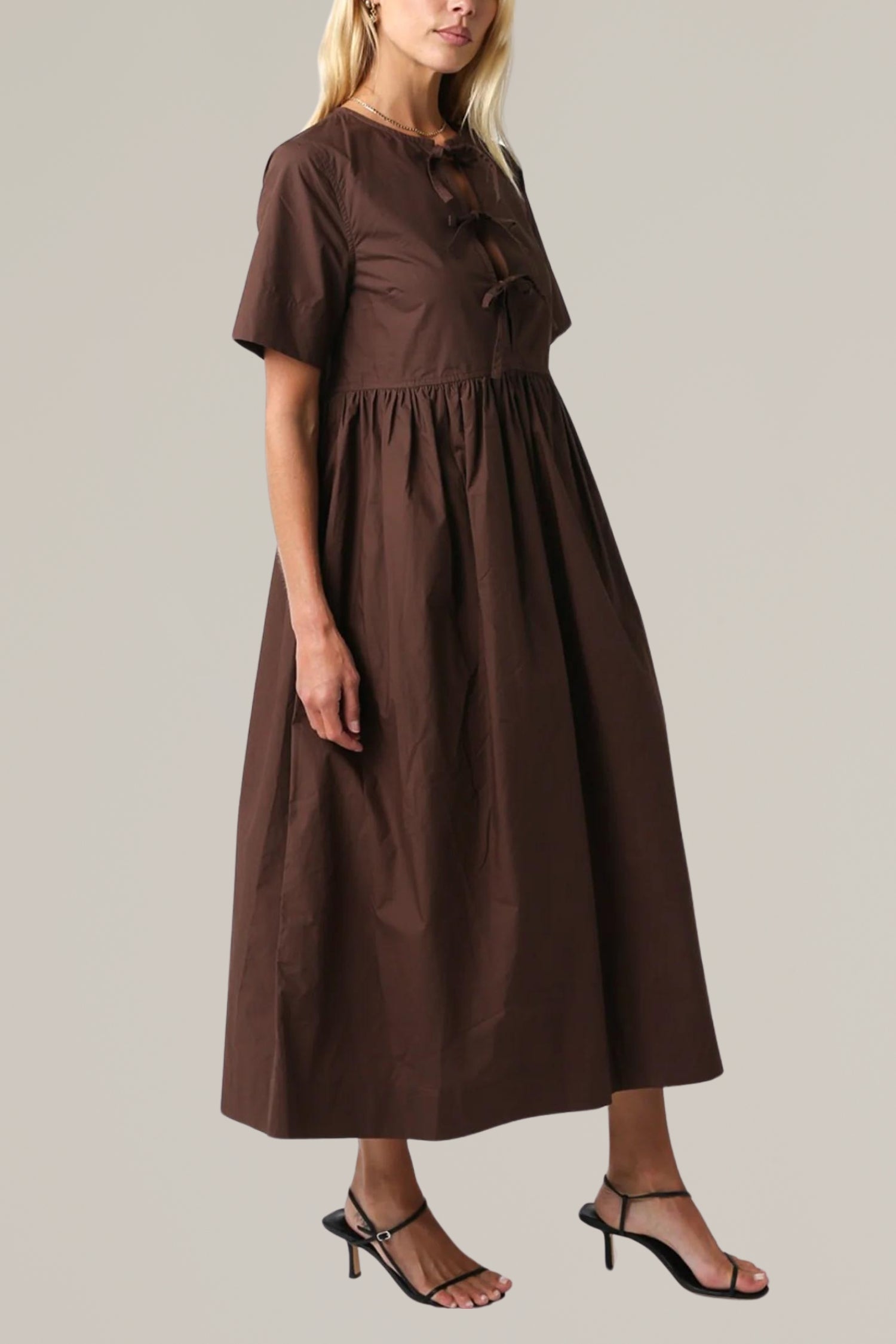 short sleeve tie front midi dress
