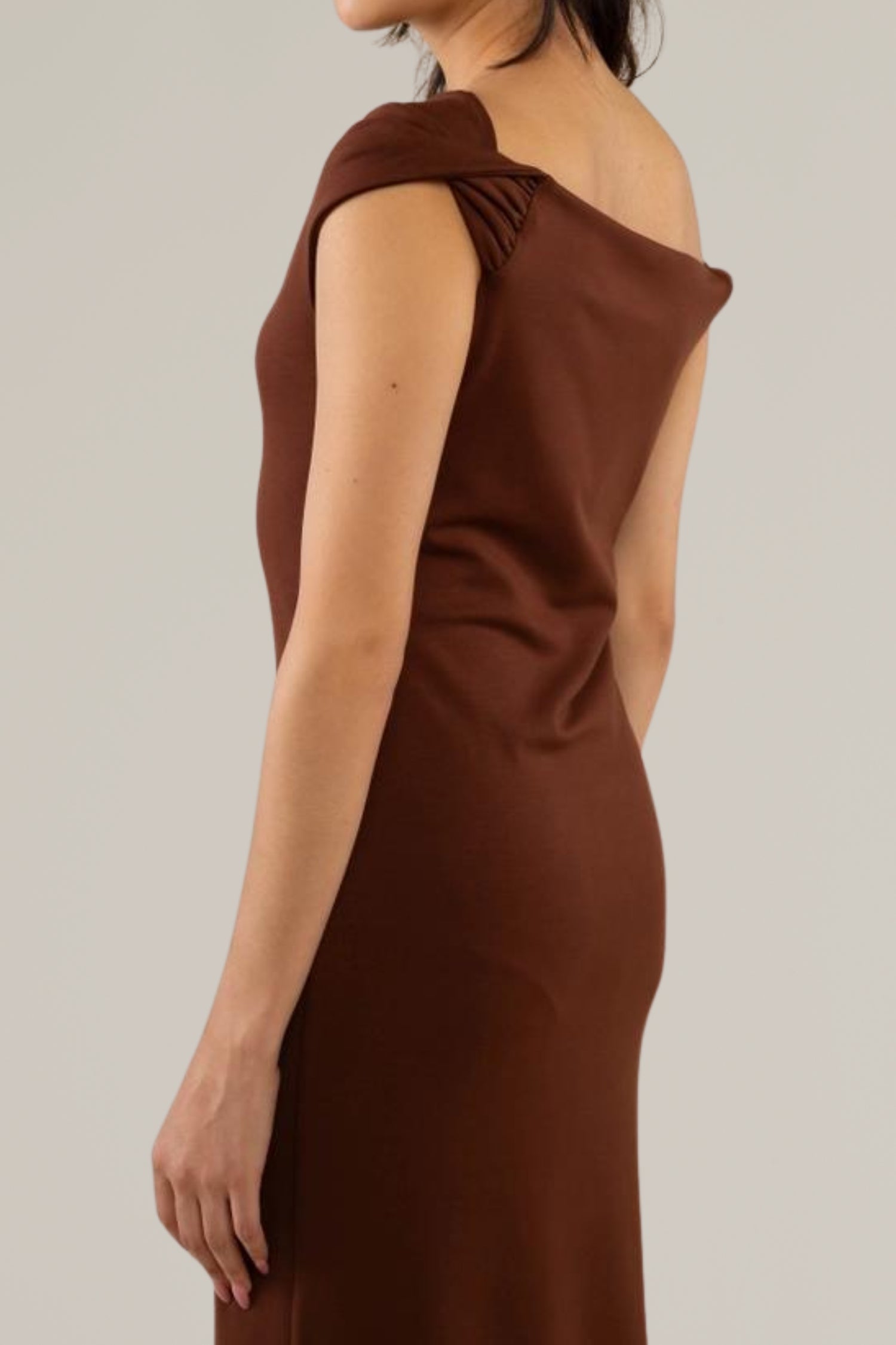 twist off shoulder midi dress