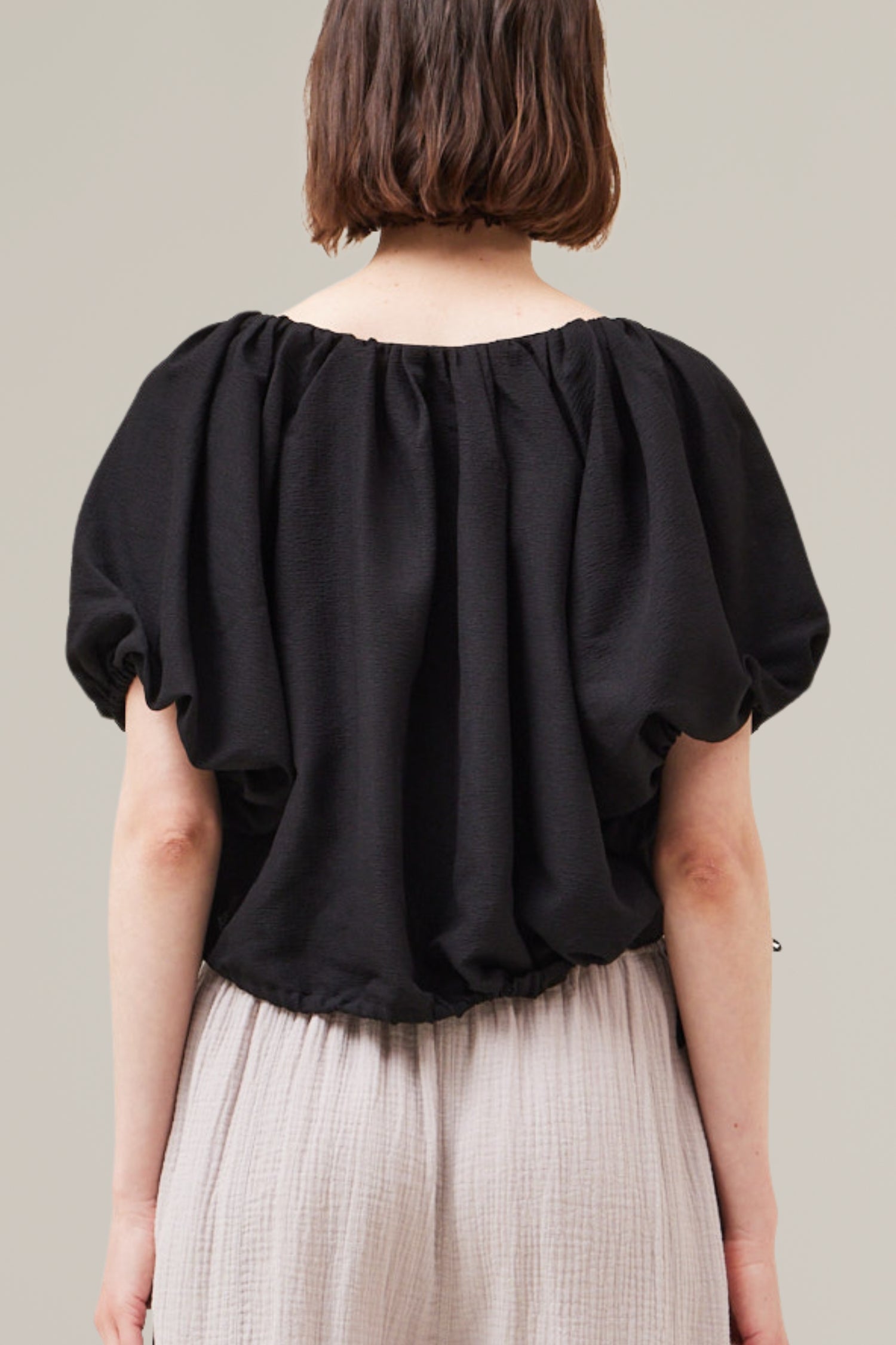 seer sucker volume blouse